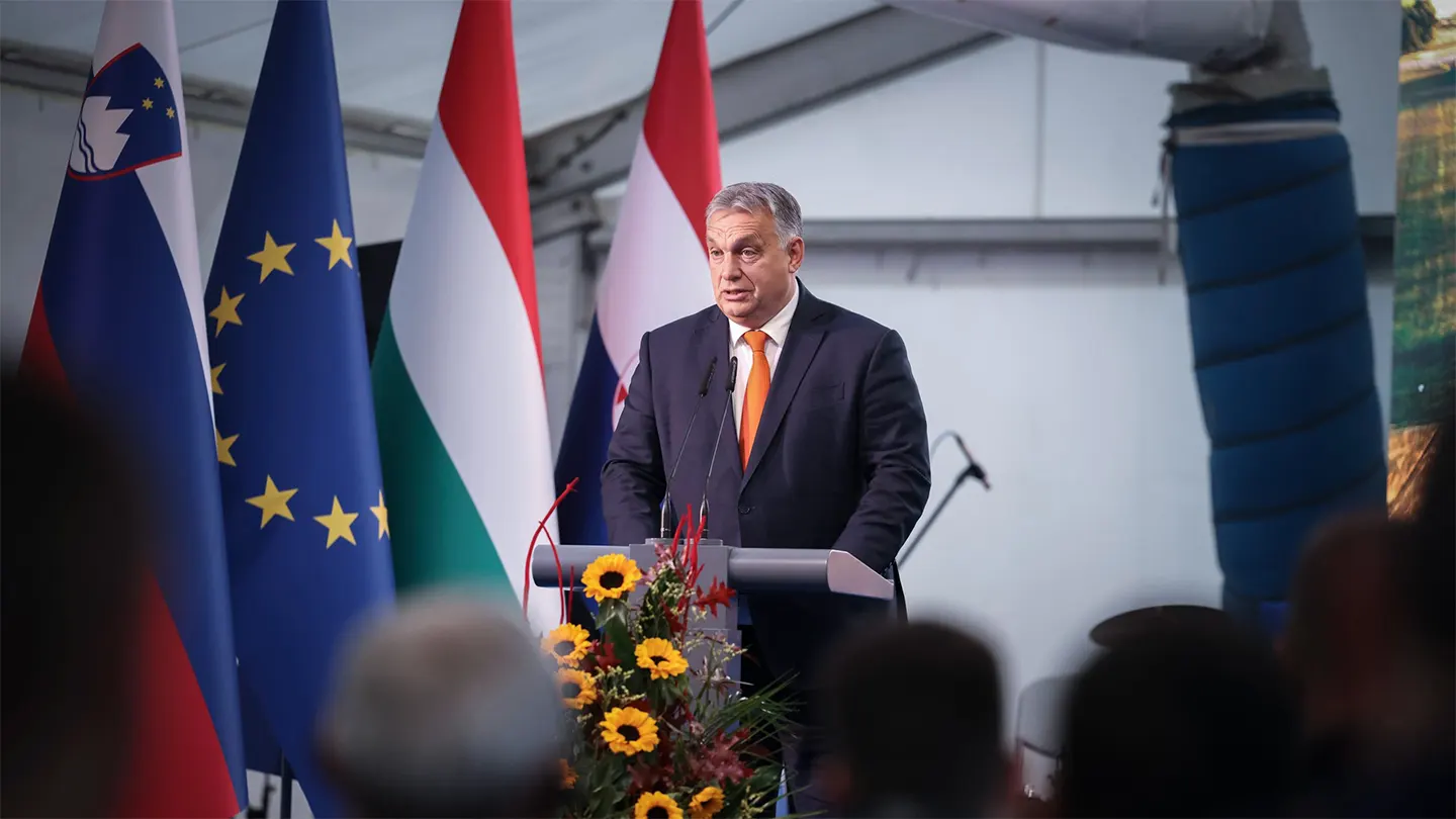 Orbán Viktor Albániába utazik az EU-Nyugat-Balkán csúcsra