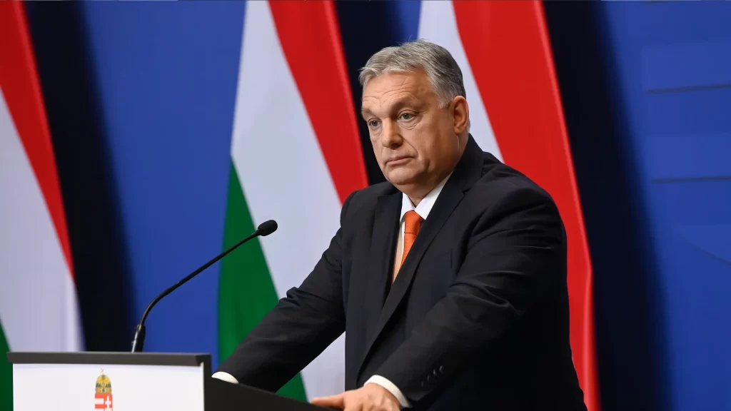 Orbán Viktor válaszai felmerülő újságírói kérdésekre
